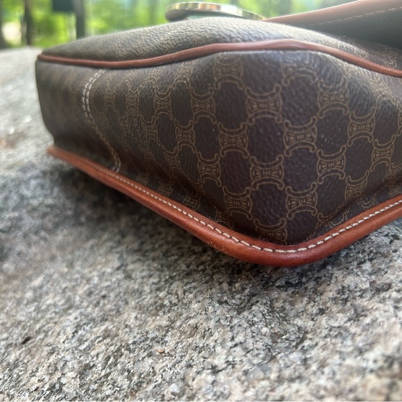 CELINE Vintage Macadam Canvas Circle Shoulder Bag - Picture 13 of 16